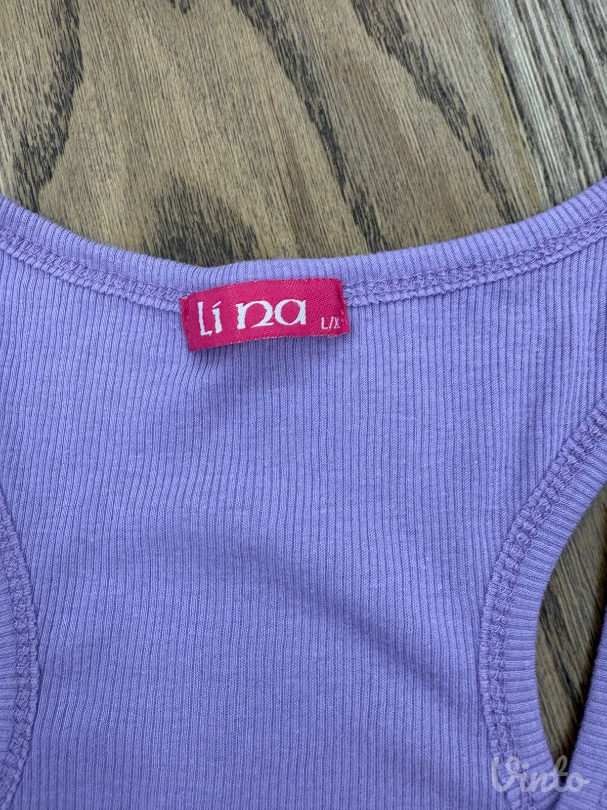 Lila majica sa šljokičastim printom - L/XL