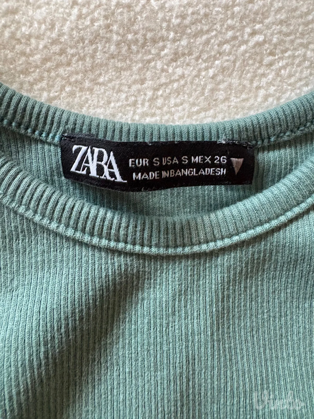 ZARA maslinasto zelena rebrasta majica / crop top (S) - KAO NOVA