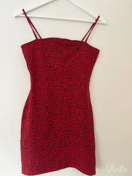 Divided (H&M)crvena leopard mini haljina (veličina 40) – Atraktivna!