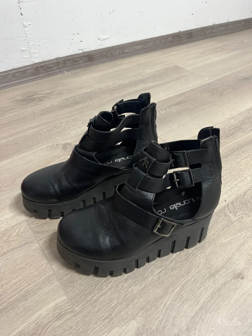 Antonella Rosi baletanke, kožne sa visokim potpeticama