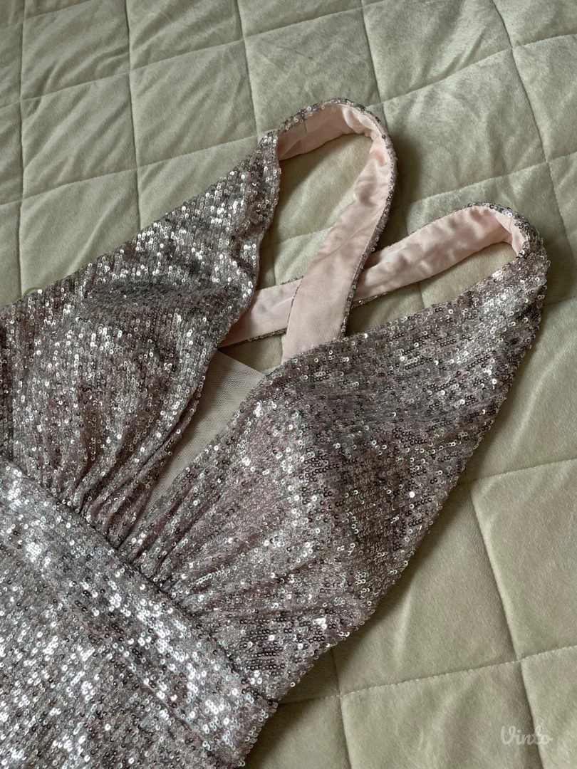 Nova svečana haljina