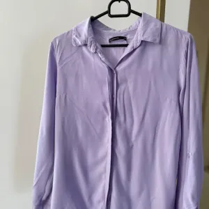 House Brand lila košulja