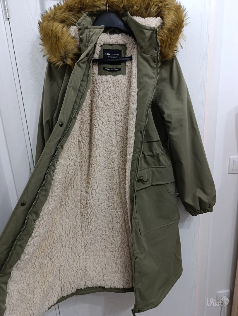 Lc Waikiki parka / jakna NOVA sa etiketom
