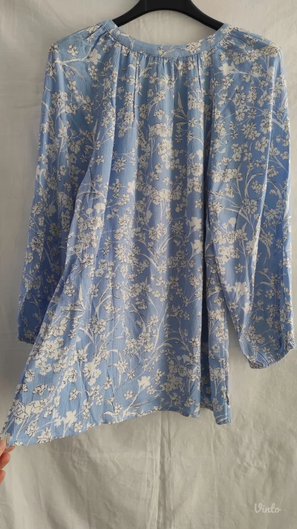 Esprit bluza 100% viskoza NOVO sa etiketom