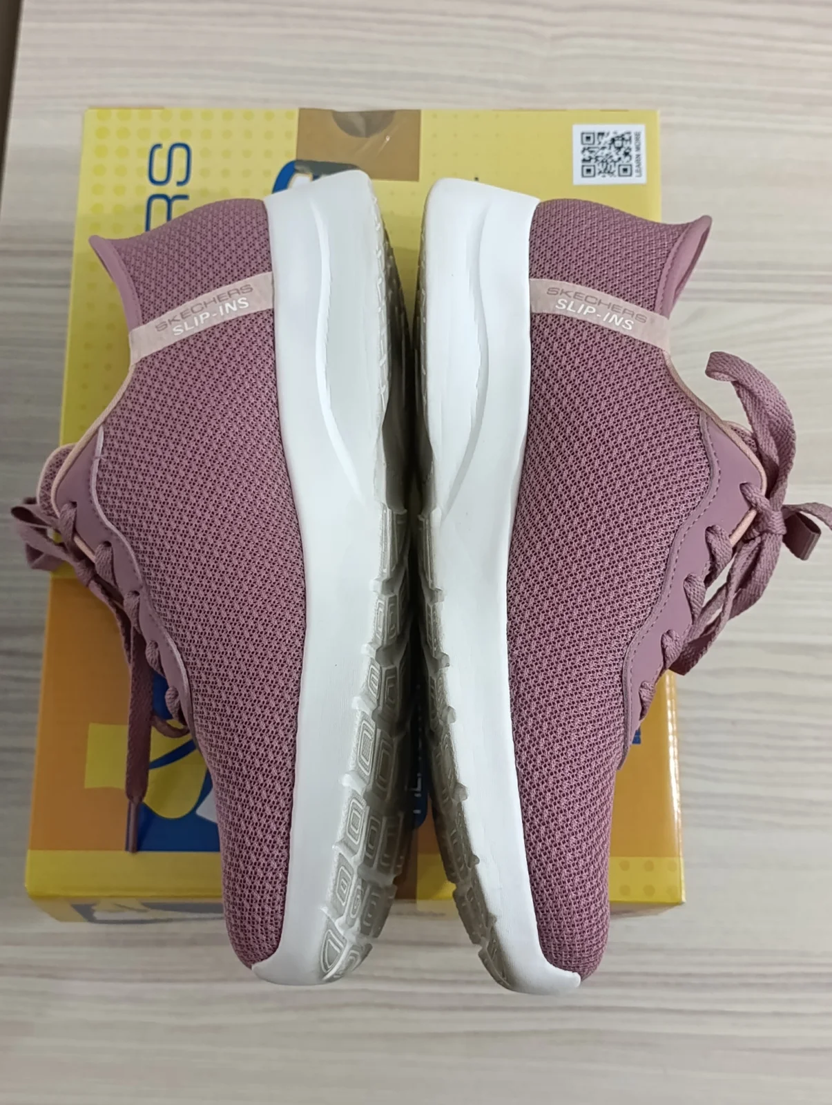 Skechers Hands Free Slip-ins patike