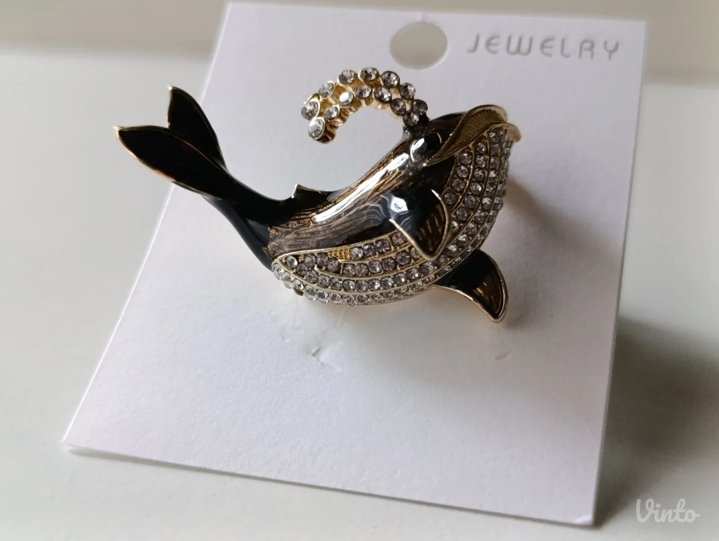 Unikatan broš - kit