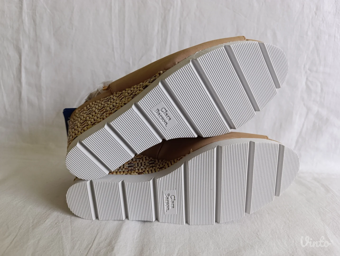 Clara Barson sandale br. 39 NOVO sa etiketom