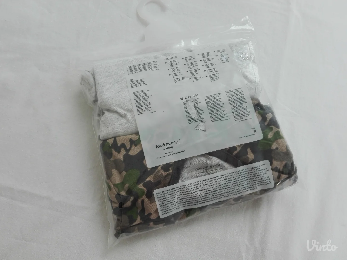 Sinsay 100% pamuk zeke sa stopama za bebe NOVO