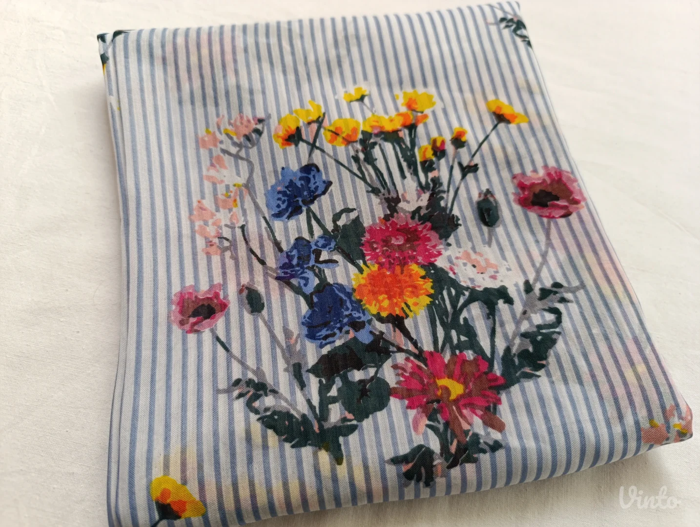 New Yorker floral kruzna marama