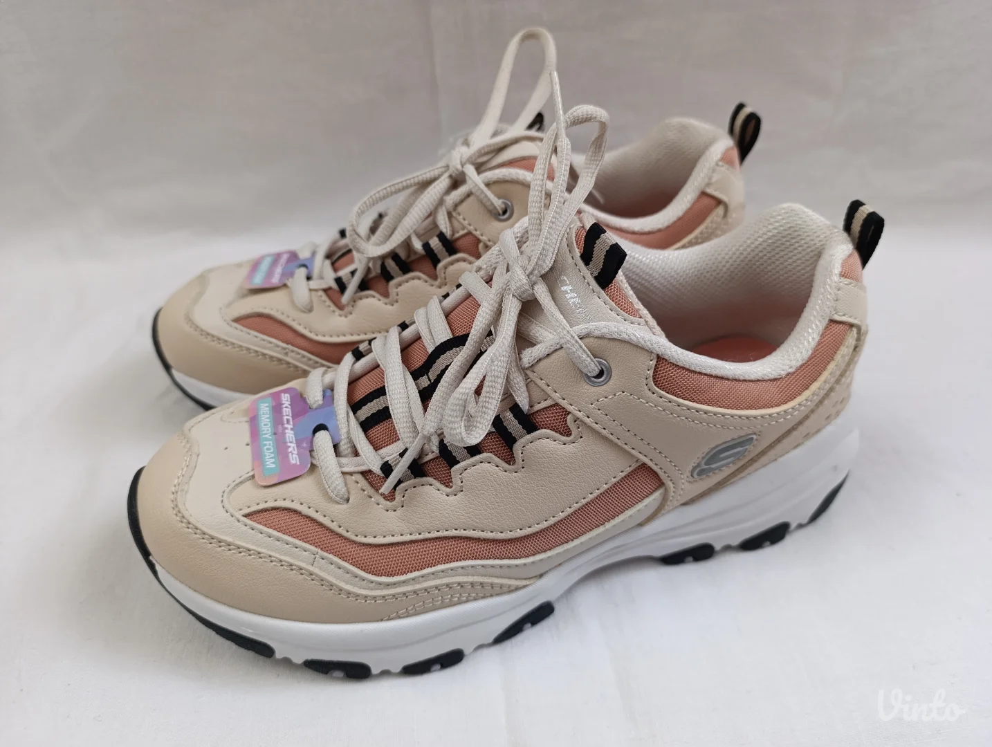 Skechers patike 38 NOVO sa etiketom