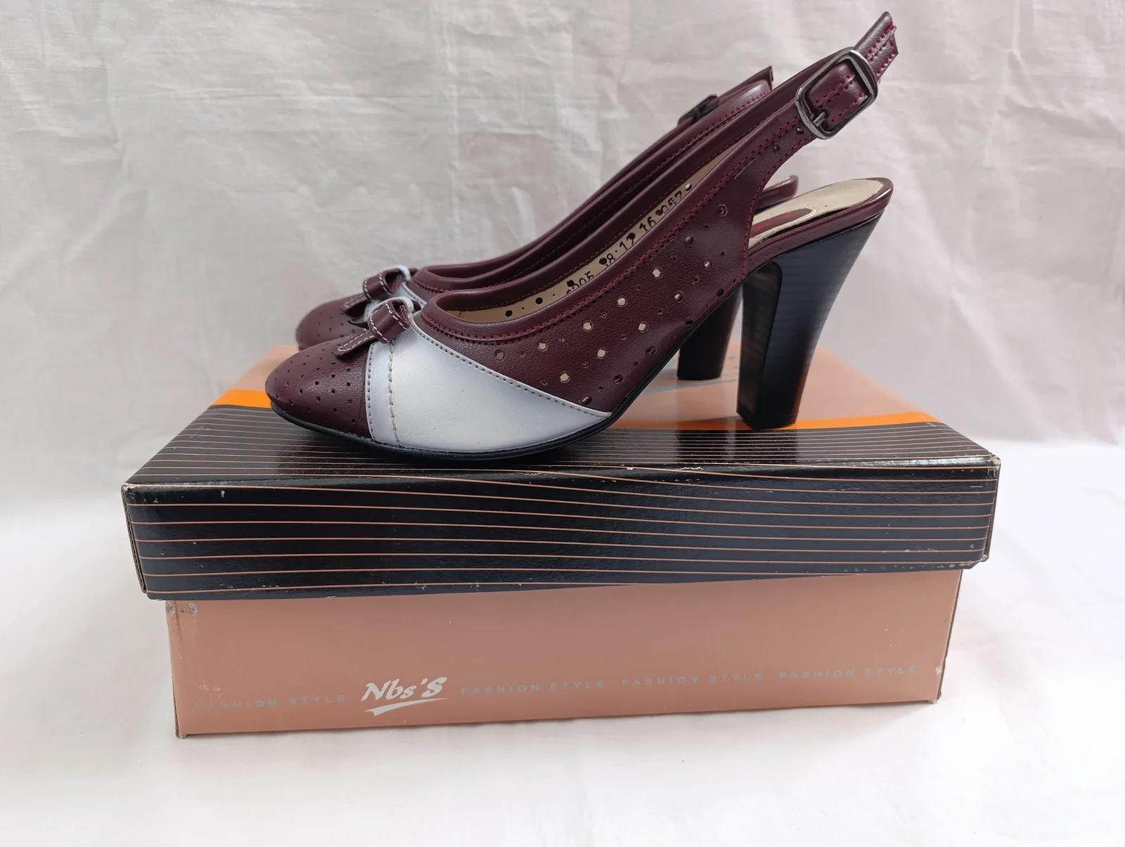 Nbs'S sandale vel. 38