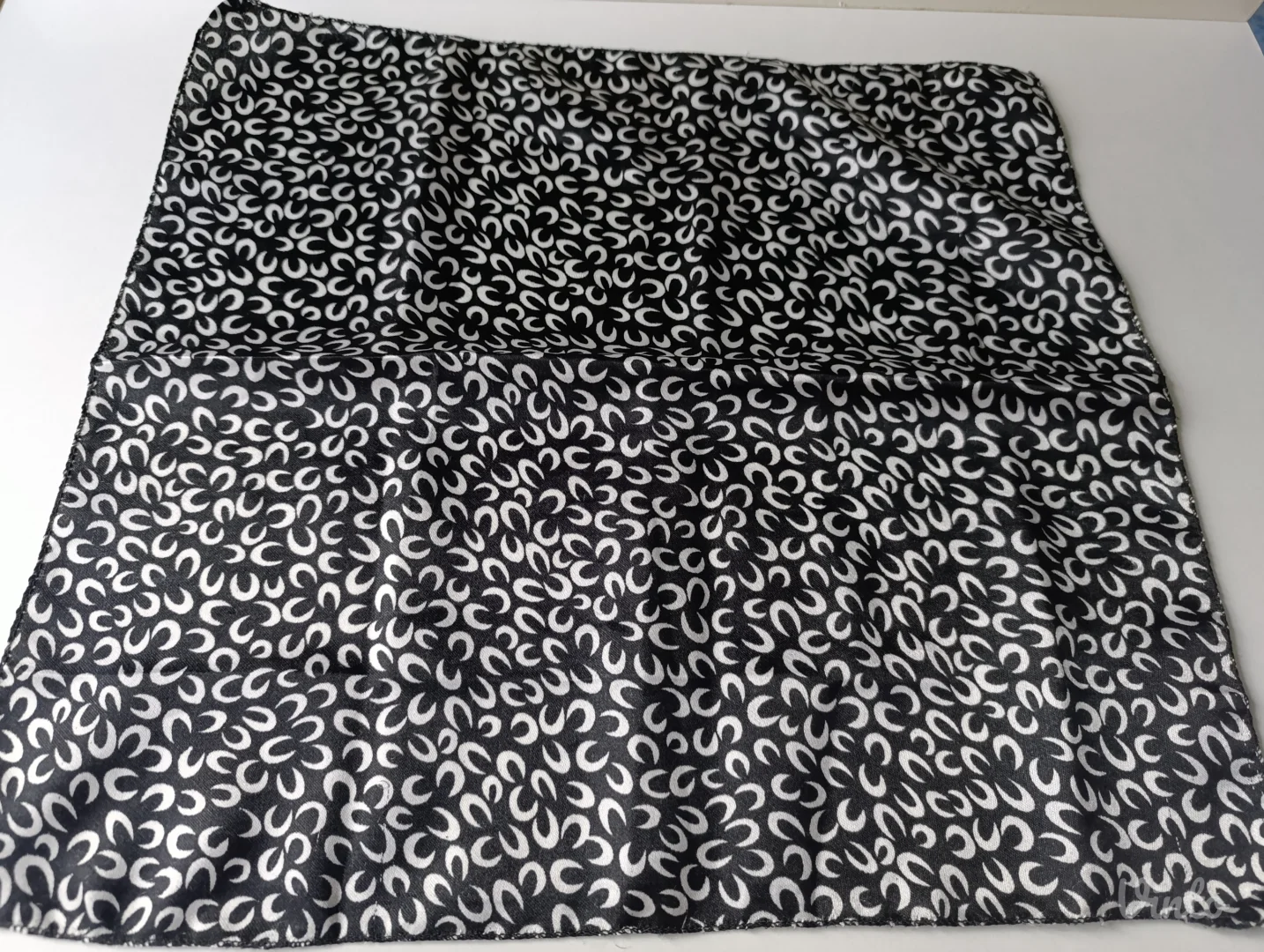 Set malih marama/ešarpa