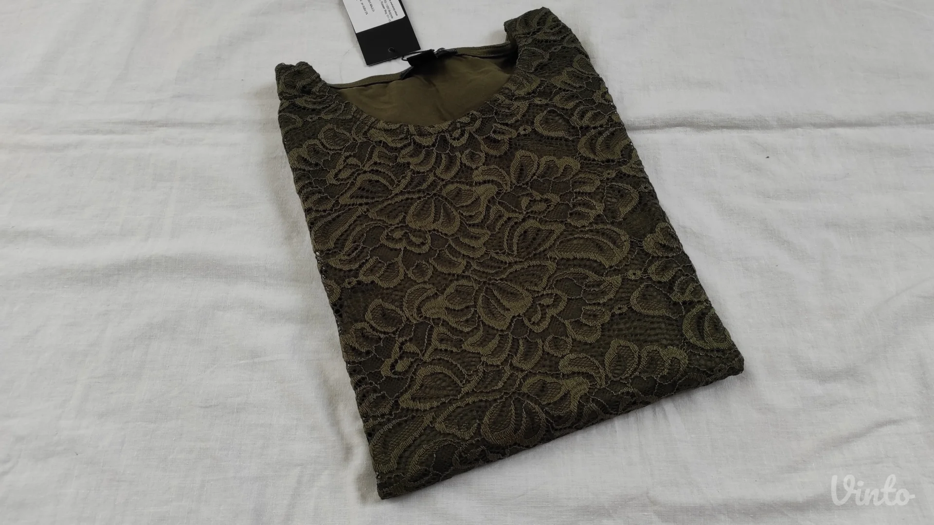 Amisu čipkana bluza NOVO sa etiketom