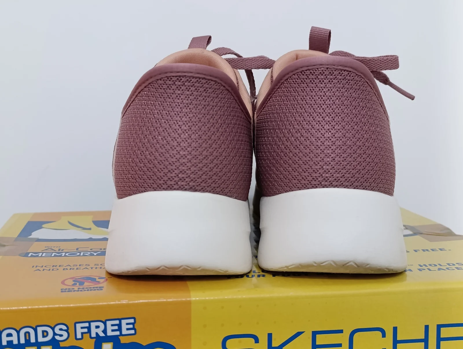 Skechers Hands Free Slip-ins patike