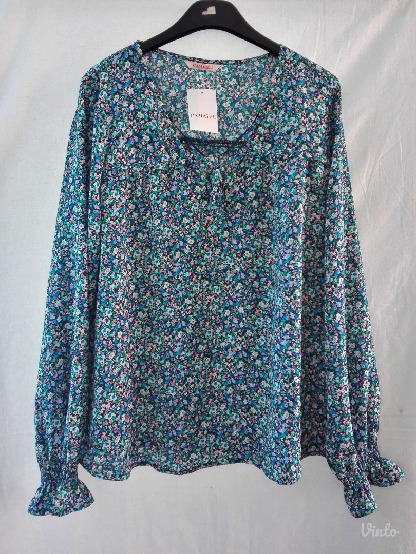 CAMAIEU neodoljiva bluza NOVO sa etiketom