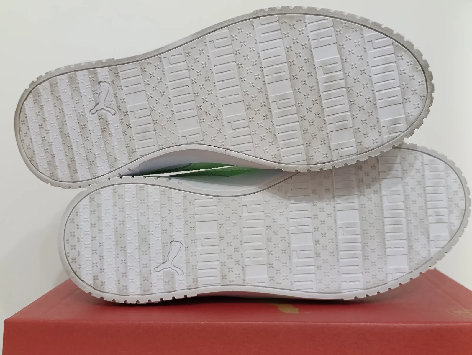 Puma Carina patike 39