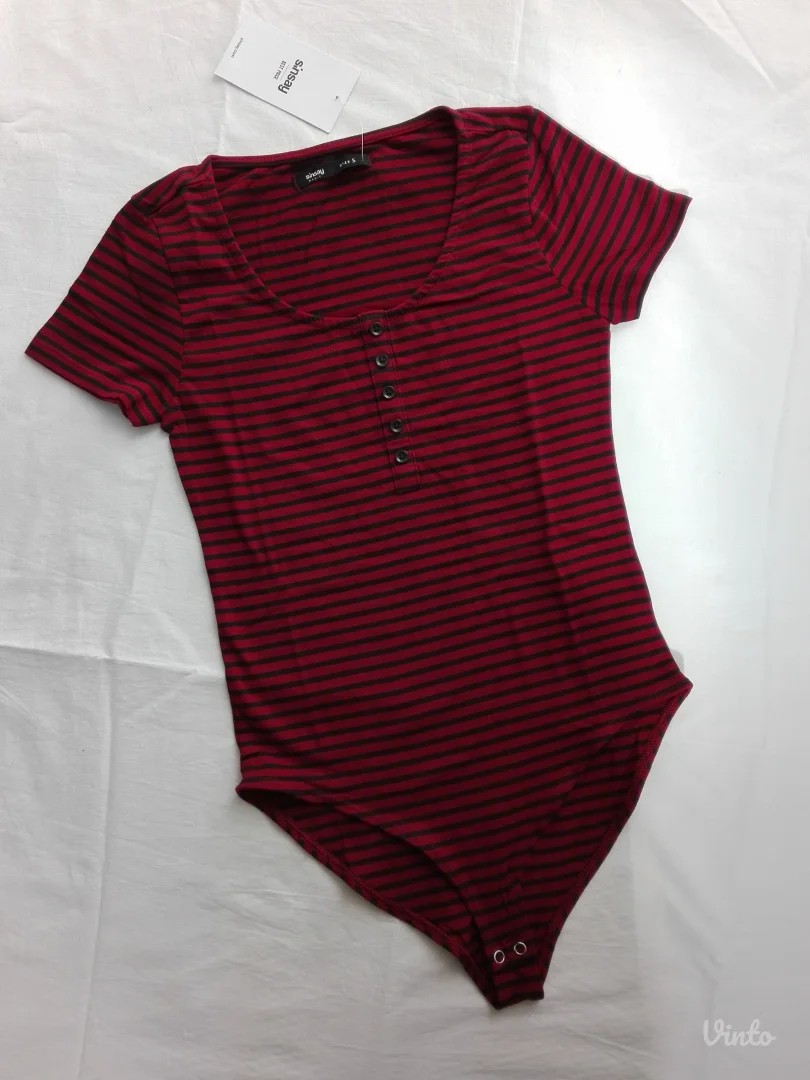 Sinsay body pamučna majica NOVO