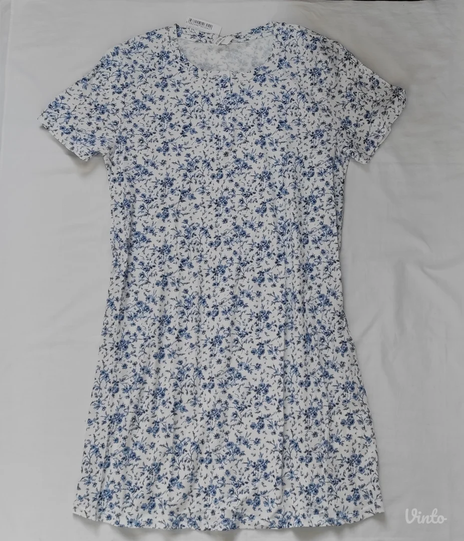 De Facto spavacica NOVO sa etiketom