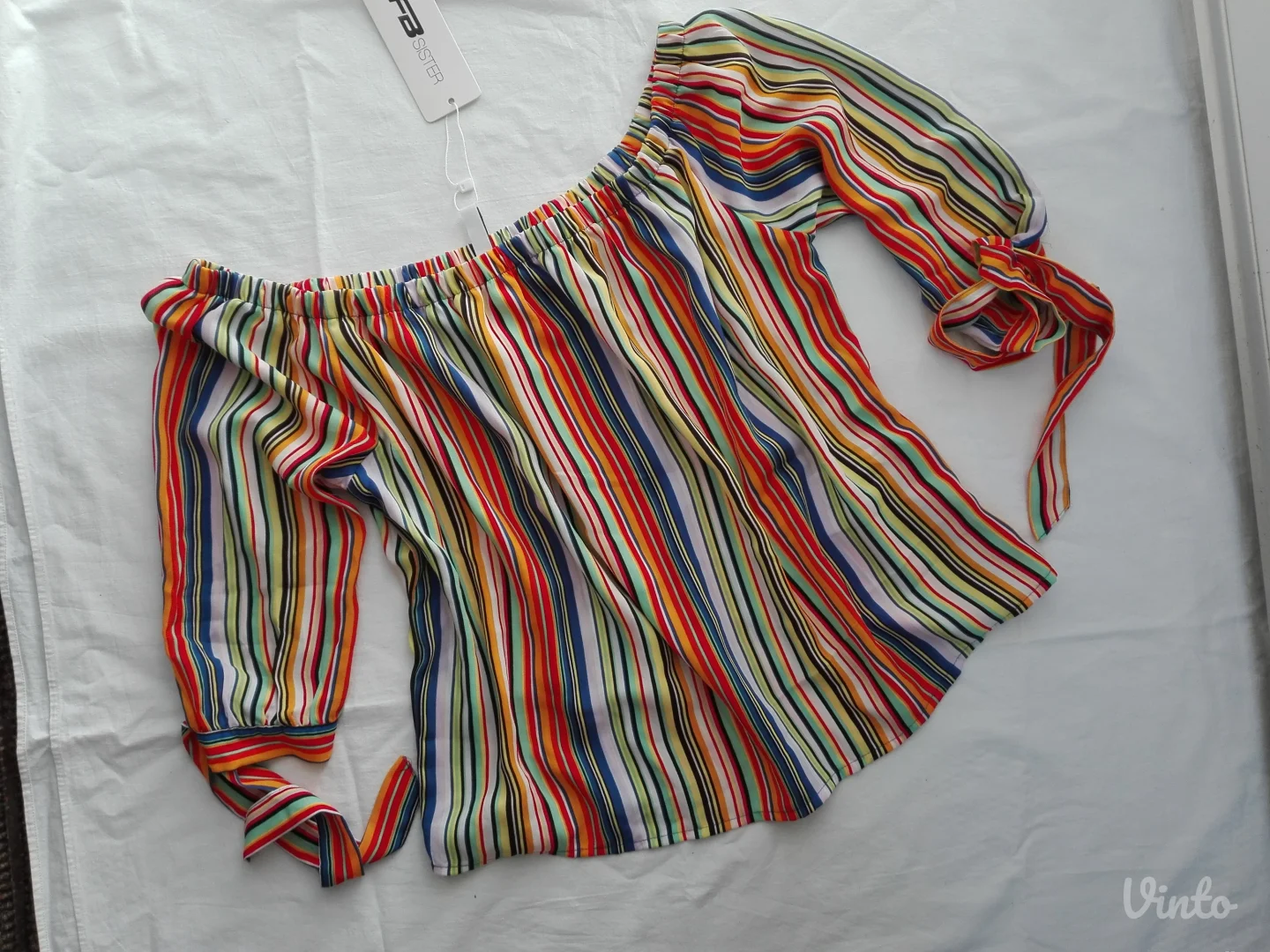 Fishbone off shoulder sarena bluza NOVO