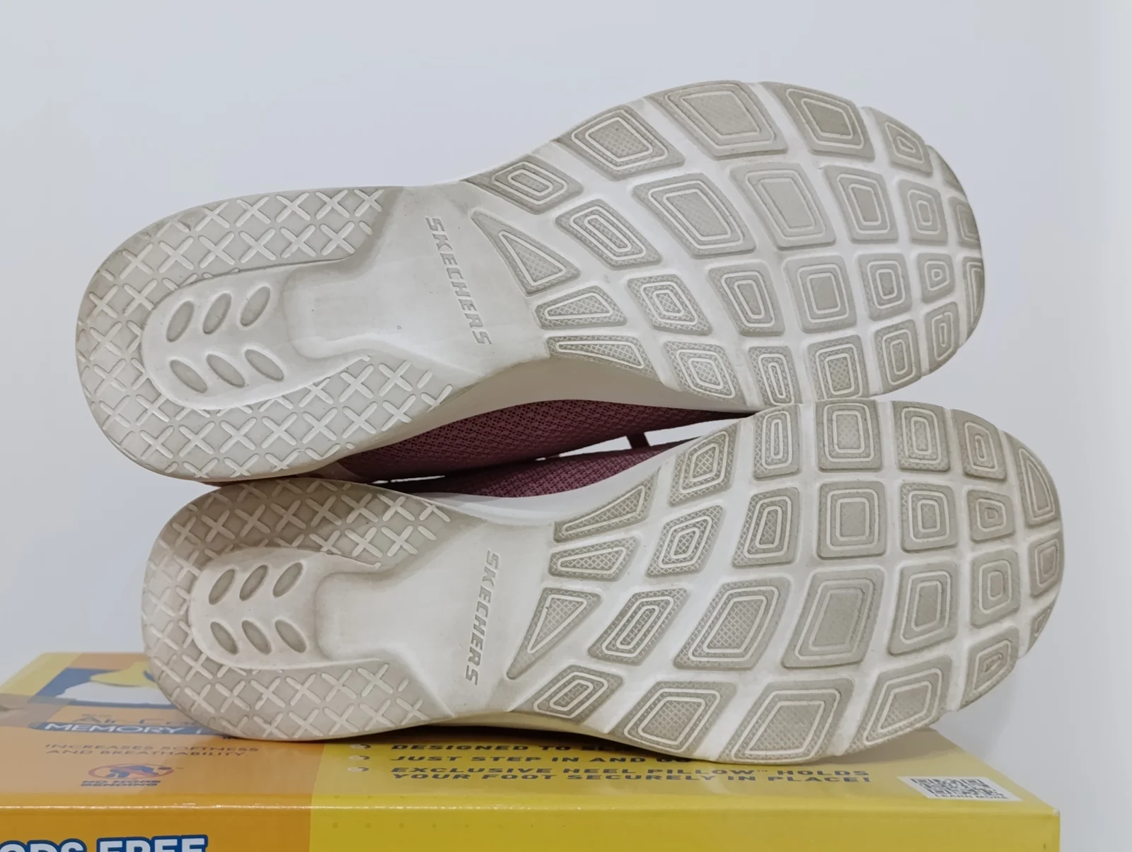 Skechers Hands Free Slip-ins patike