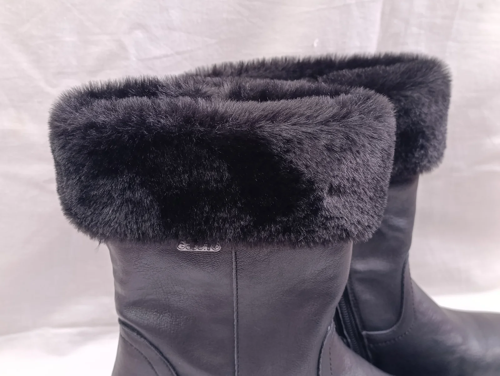 Go Soft swiss comfort čizme sa krznom br. 39