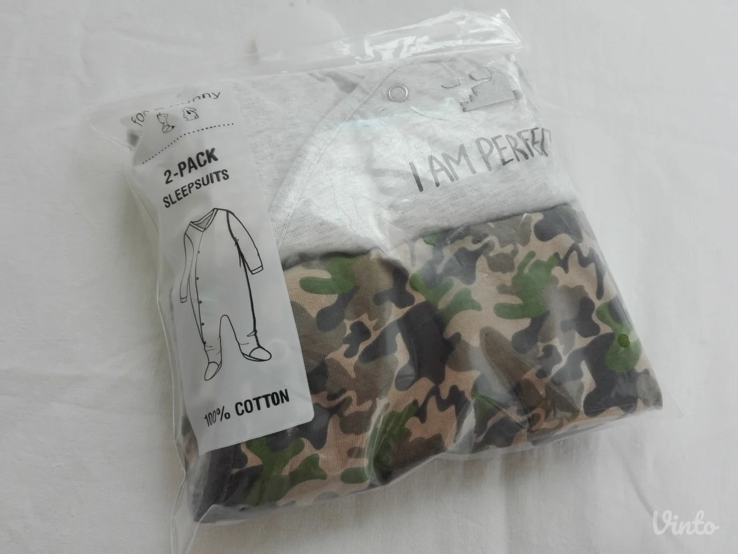 Sinsay 100% pamuk zeke sa stopama za bebe NOVO