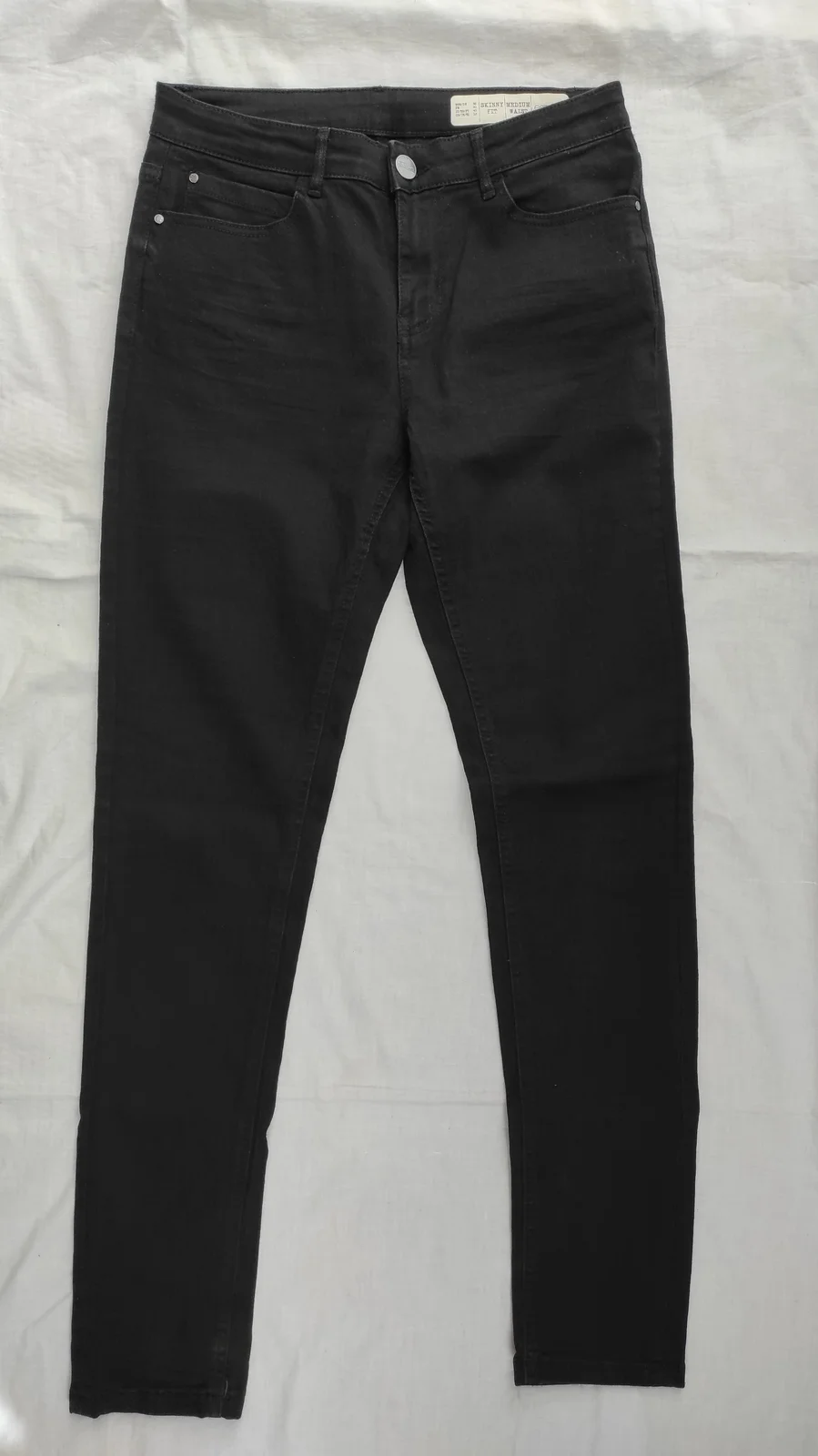 Esmara skinny fit farmerice vel.38