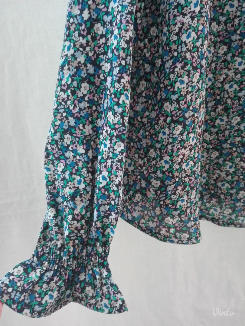 CAMAIEU neodoljiva bluza NOVO sa etiketom