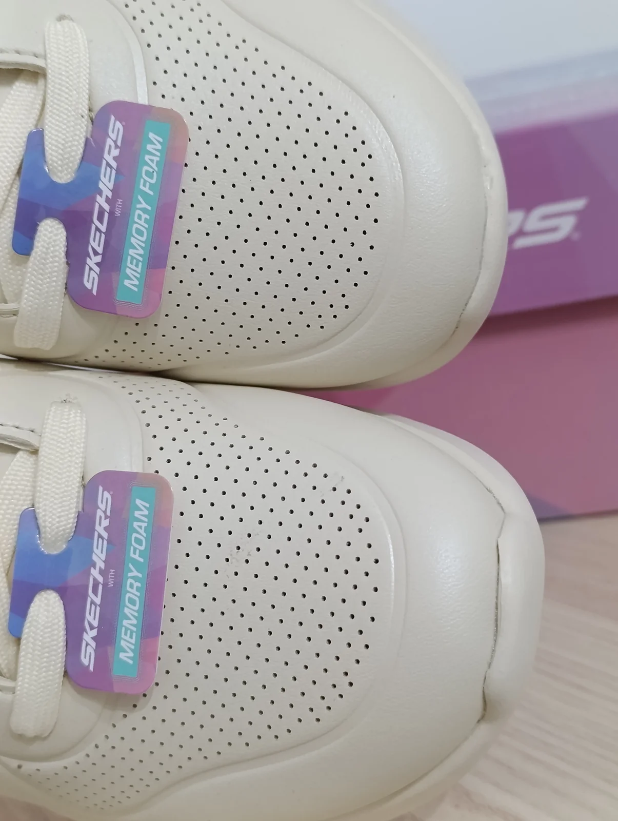SKECHERS Uno Lite Beige patike NOVO sa etiketom