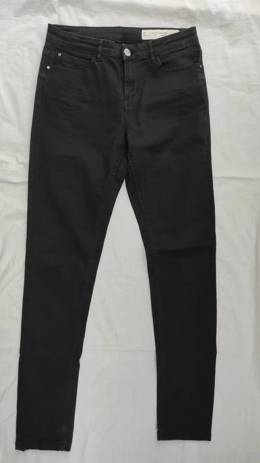 Esmara skinny fit farmerice vel.38