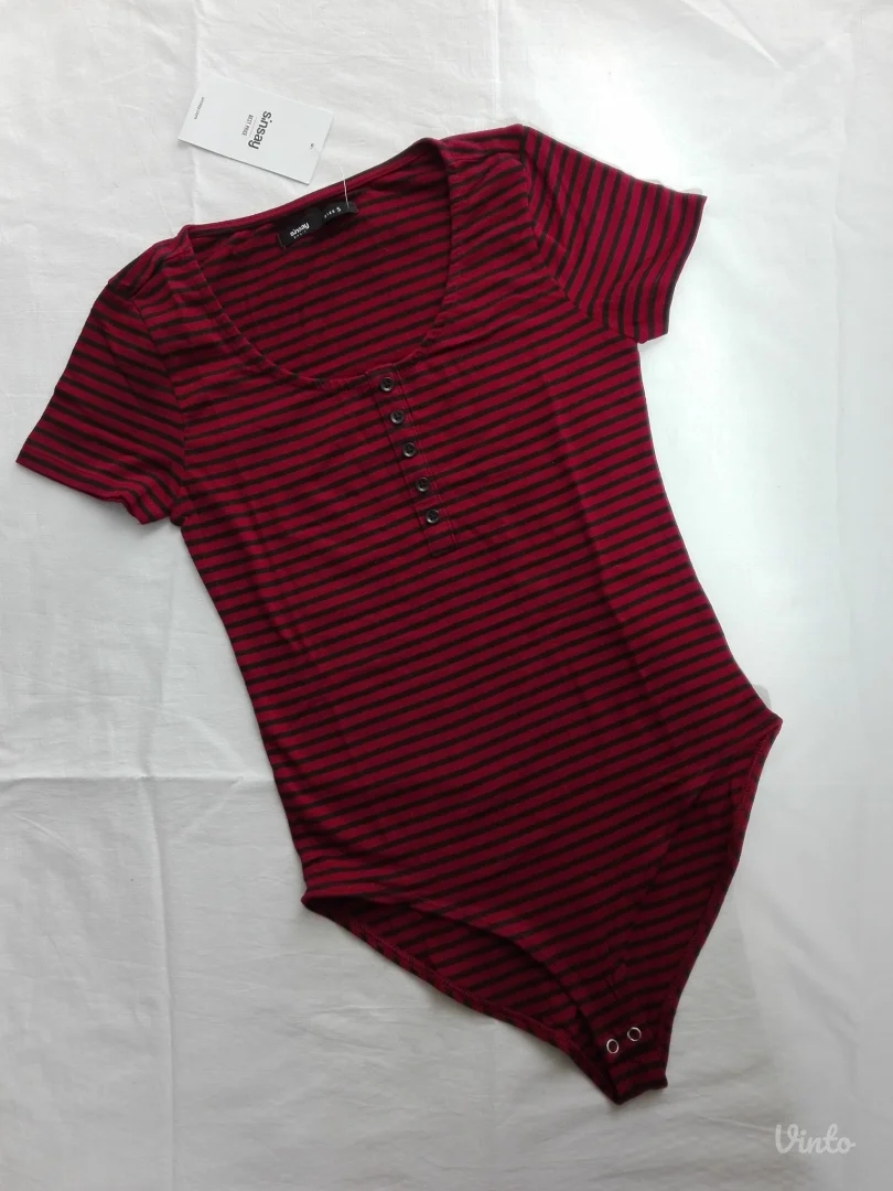 Sinsay body pamučna majica NOVO