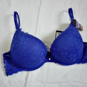 Censored savrsen cipkani grudnjak 80D NOVO