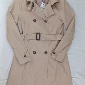 Stradivarius mantil NOV sa etiketom