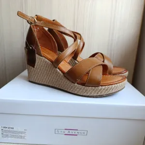 5th Avenue sandale - prava koža NOVO sa etiketom