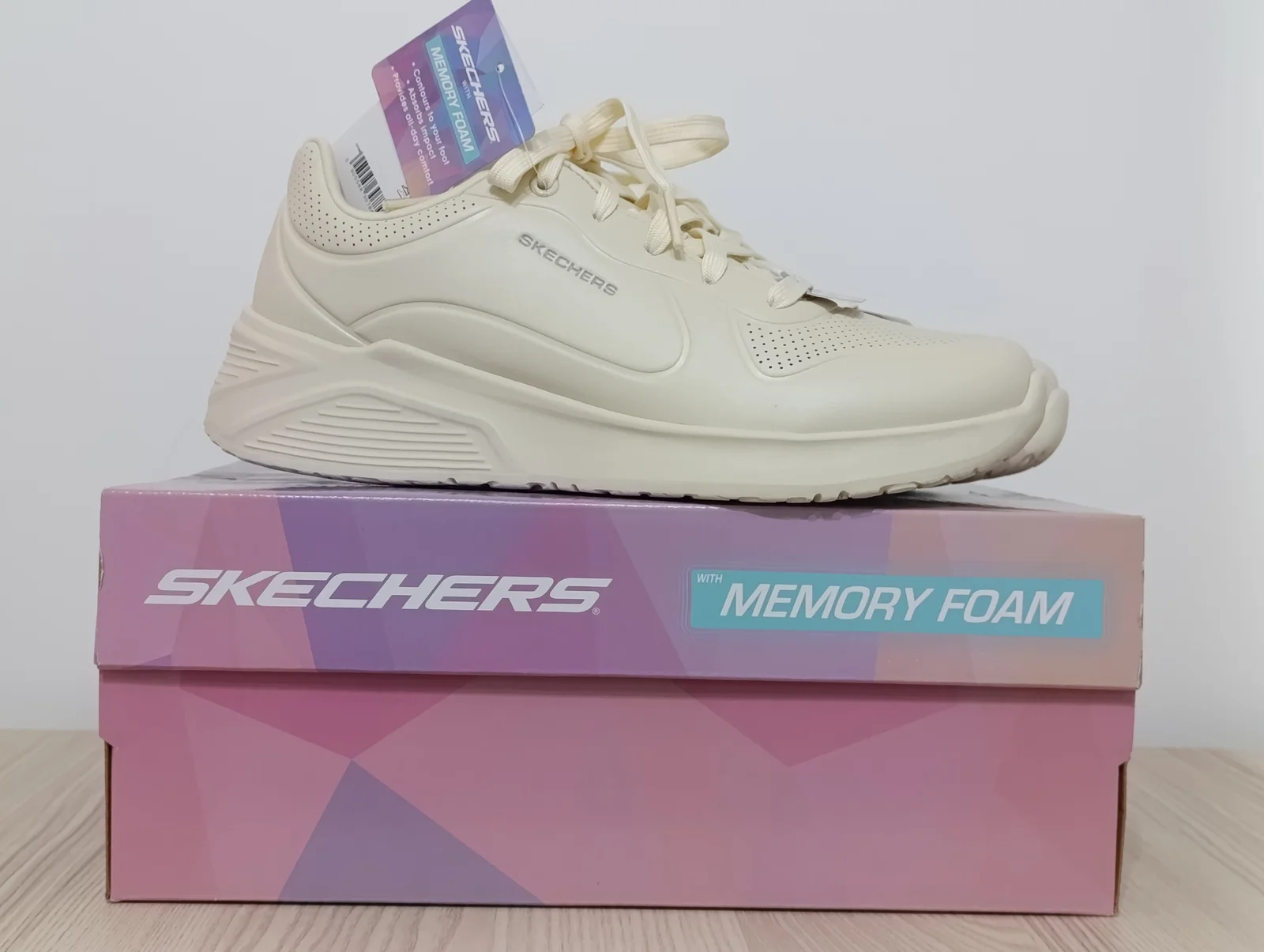SKECHERS Uno Lite Beige patike NOVO sa etiketom