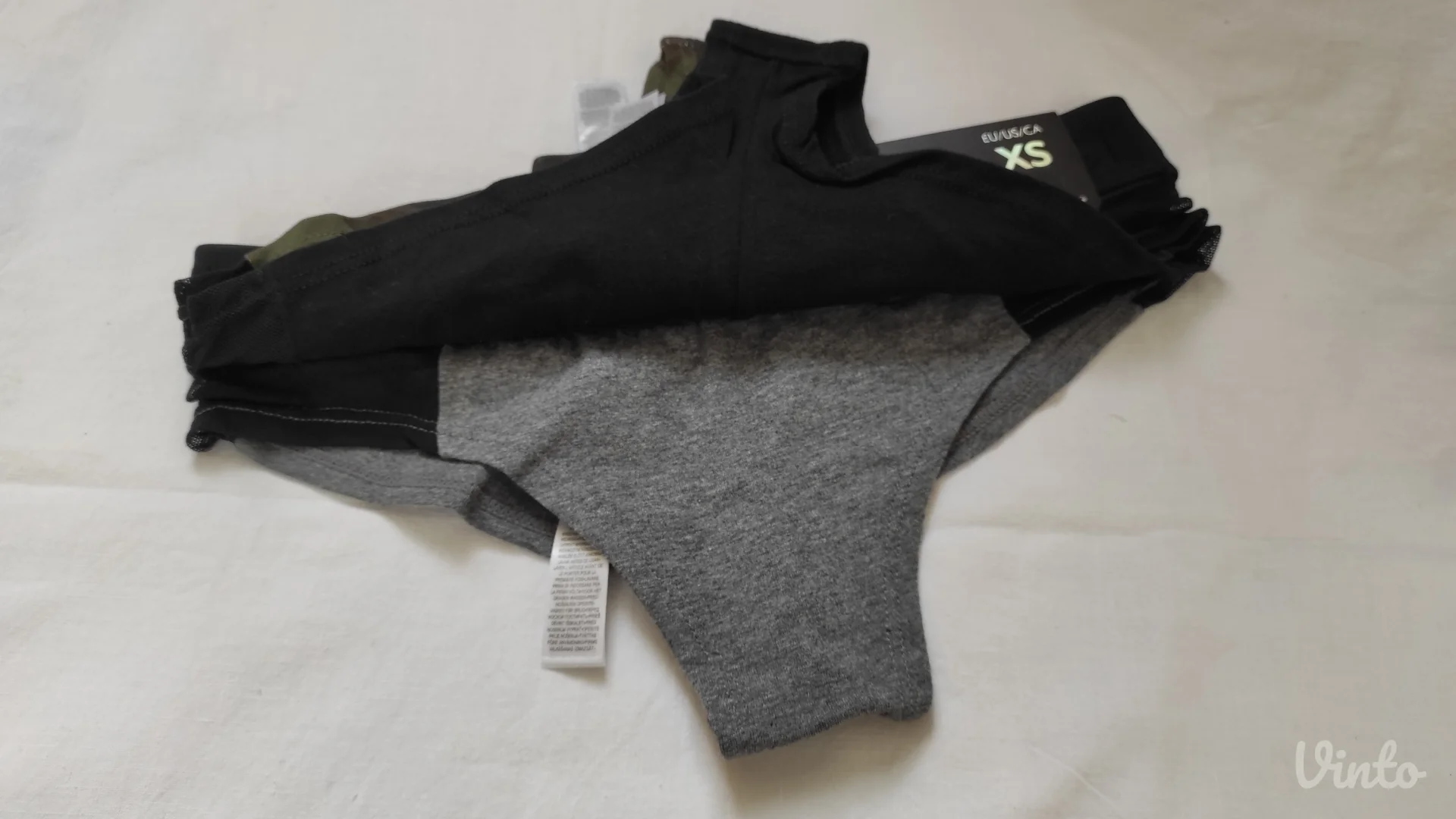 Censored pamučne gacice 3 kom NOVO