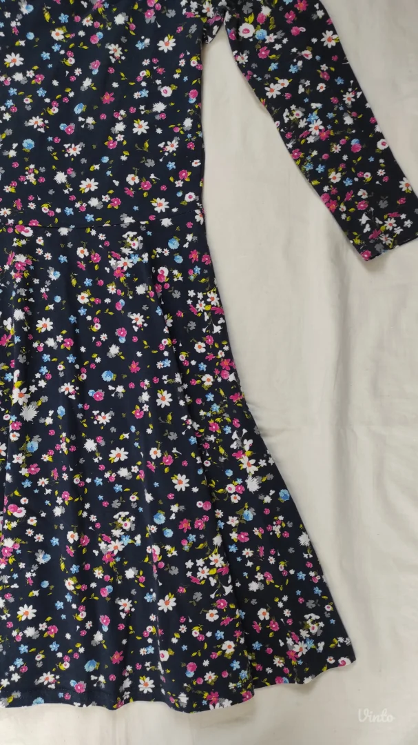 LOT dve haljine - Terranova i New Yorker