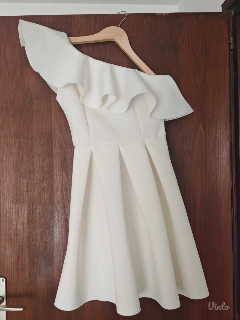 Svečane haljine na prodaju