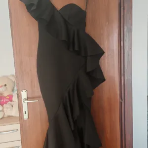 Svečane haljine na prodaju