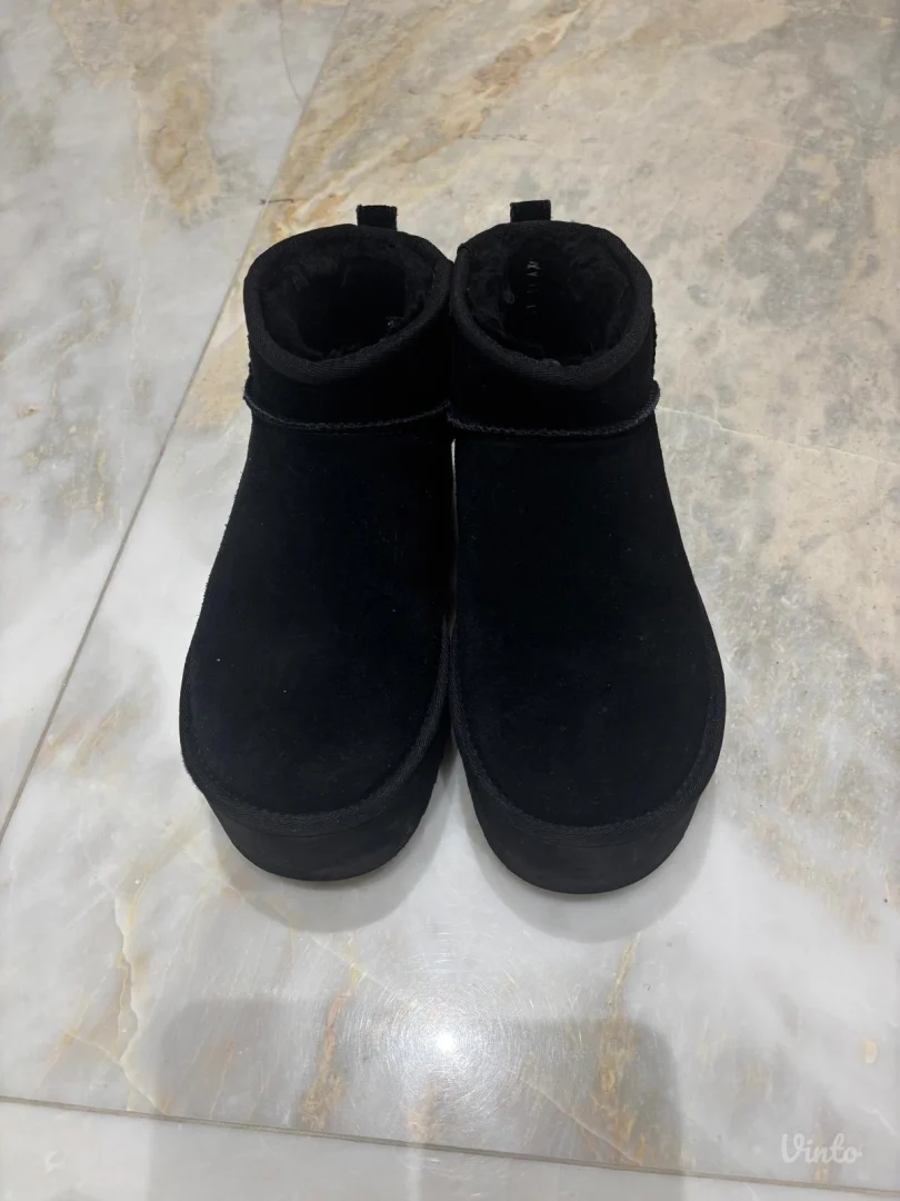Ugg cizme na platformu 40