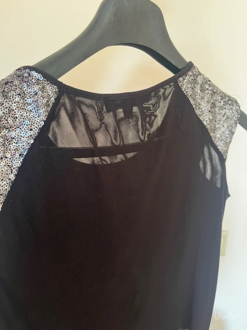 Elisabetta Franchi majica kao nova S