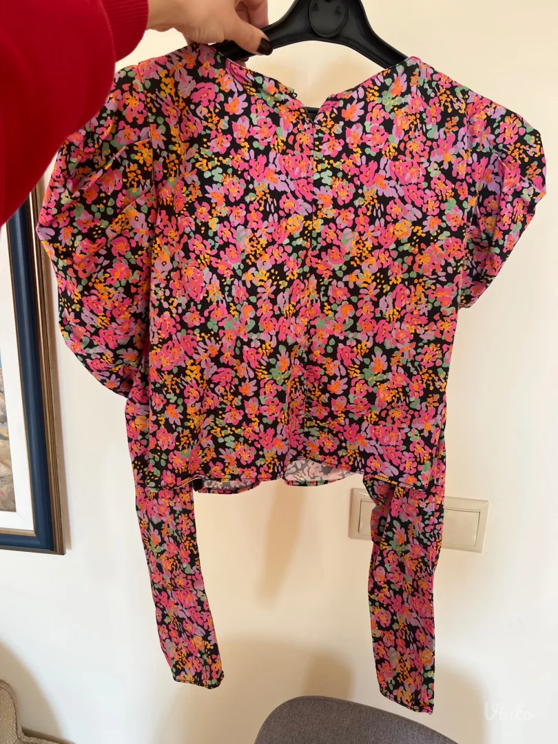 Zara majica sa naramenicama odg S