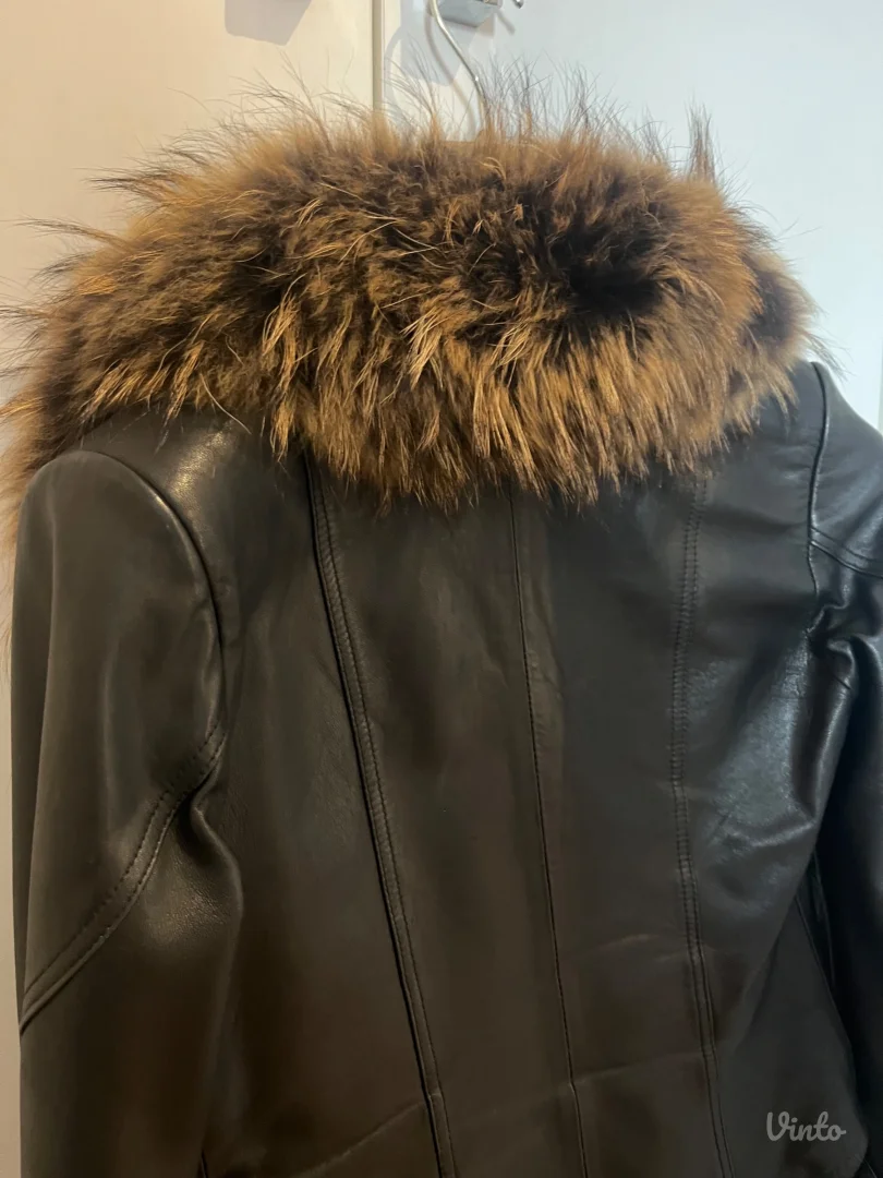 Kozna jakna sa prirodnim krznom