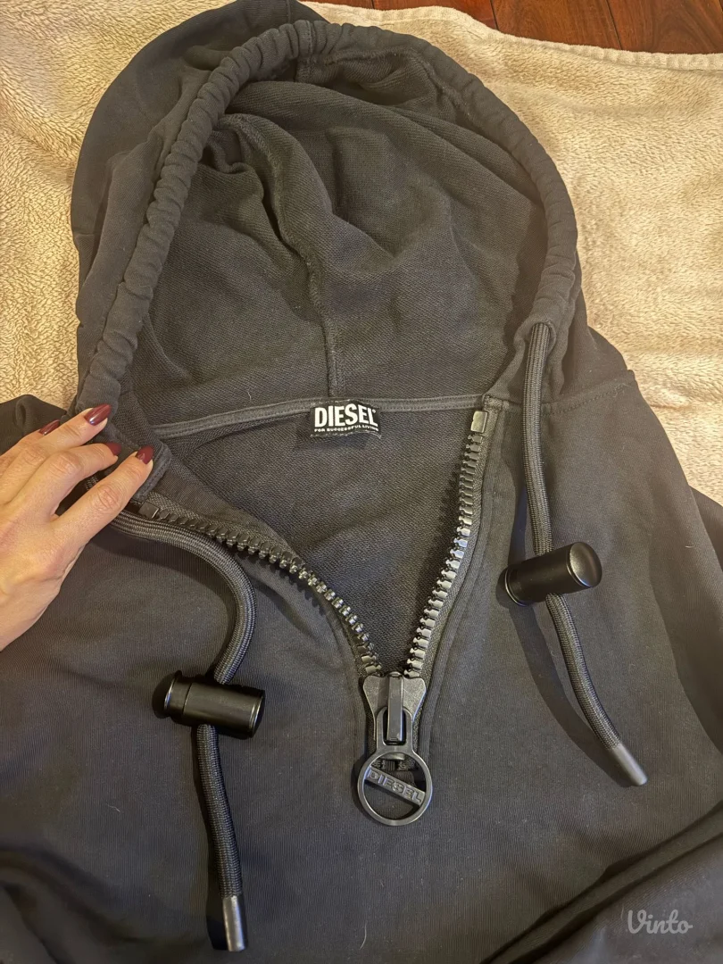 Diesel duks kao nov L