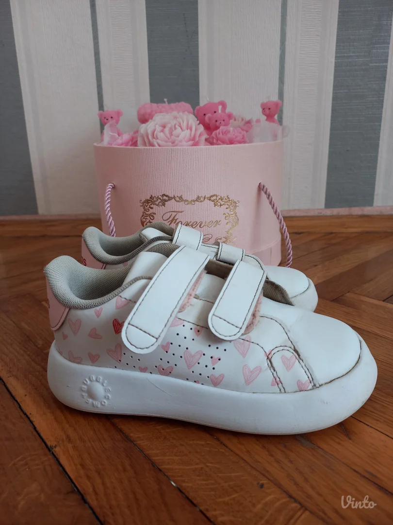 Adidas patikice za devojcicu 27