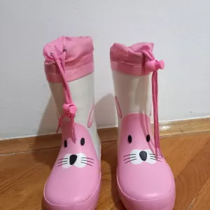 Postavljene gumene čizme za devojčicu 25