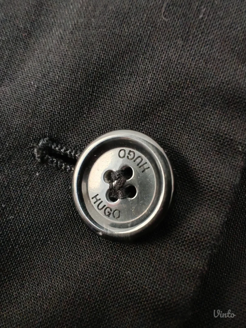 Original HUGO Boss sako sa ruskom kragnom – Vrhunski kvalitet