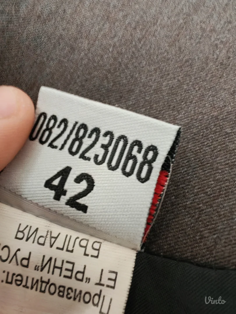 Braon strukirani sako brenda Reni