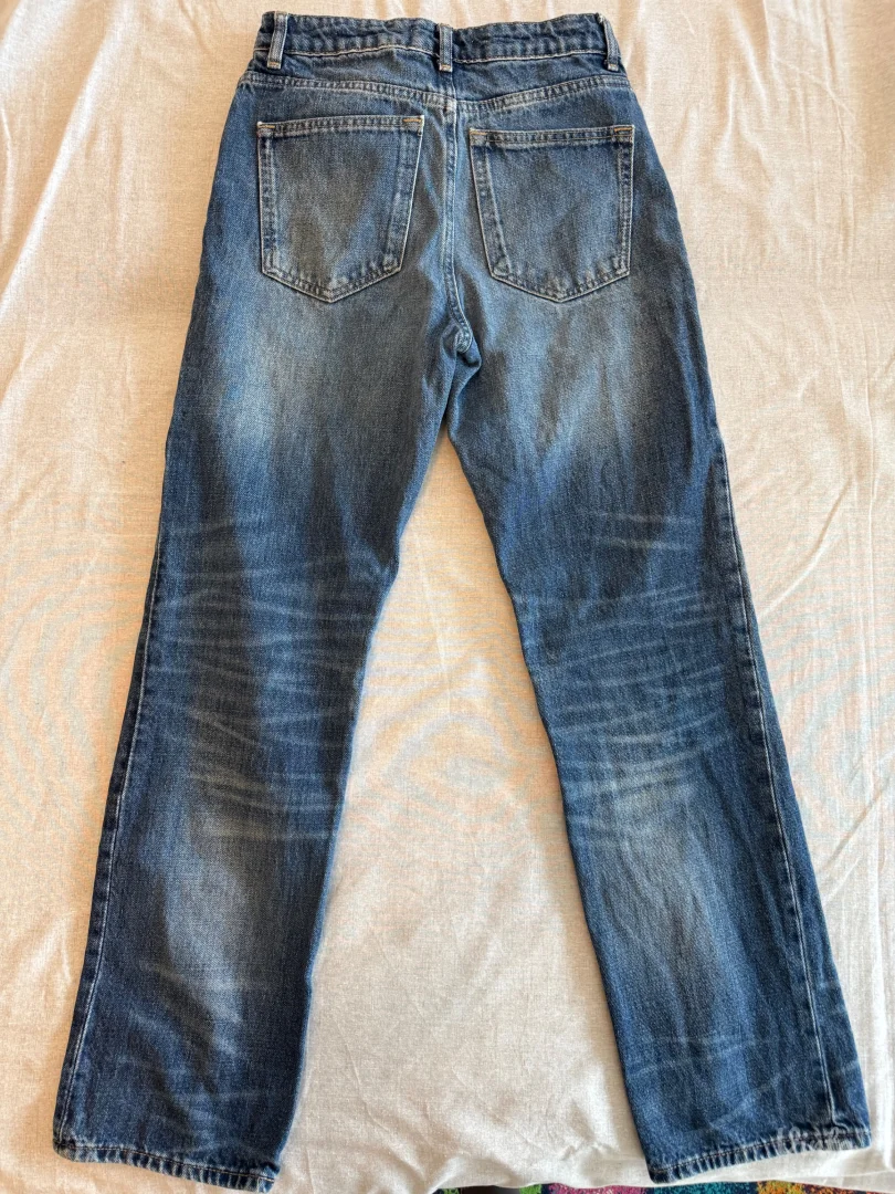 Zara-ženske farmerke