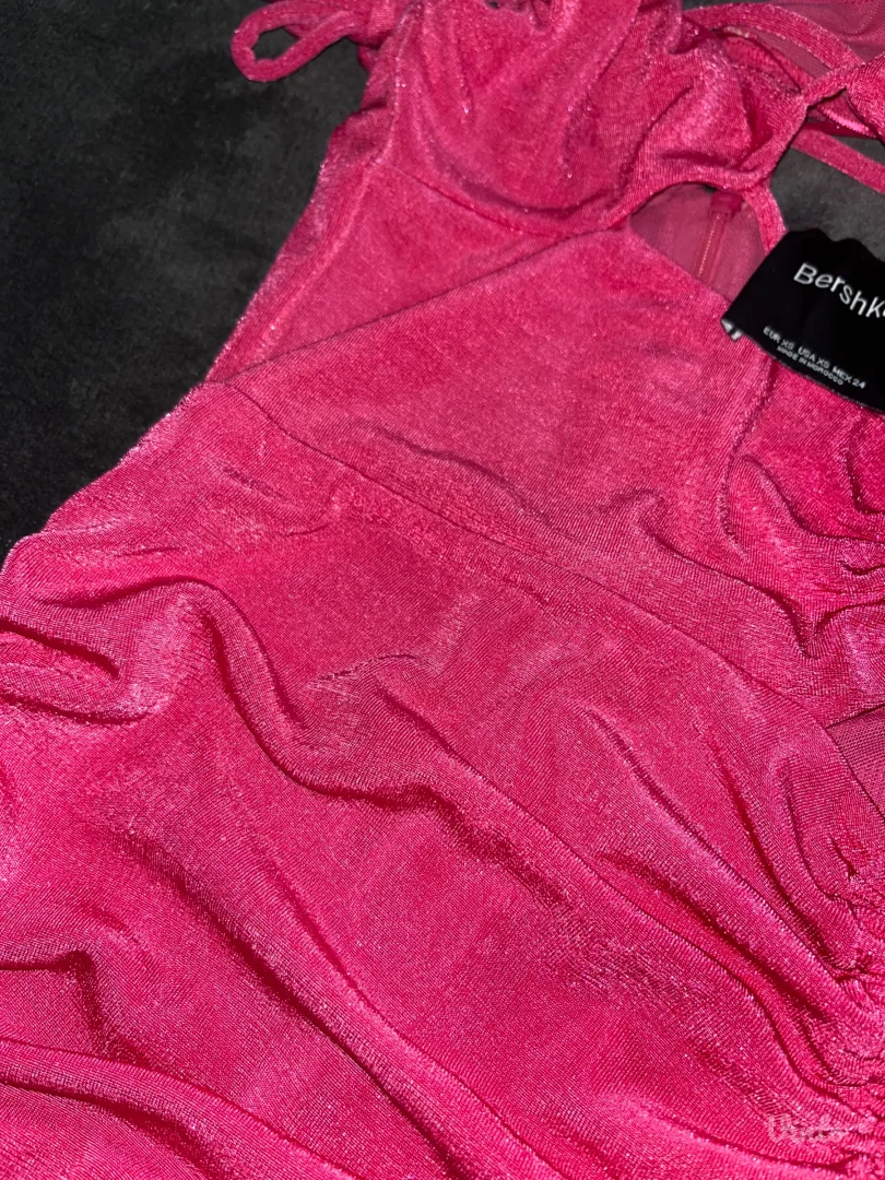 Bershka roza haljina